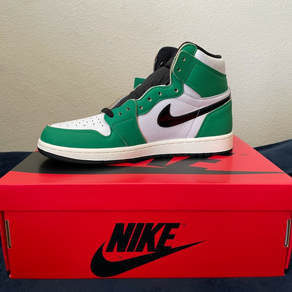Nike Jordan 1 Retro High OG “Lucky Green”